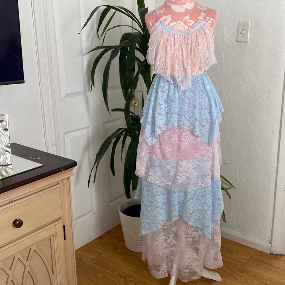 True Decadance Pastel Mermaid Lace Chic Dress 4P